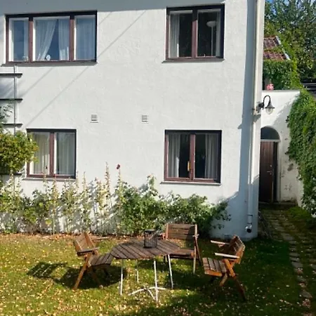 Apartment Koselig Pa Rolige Lilleaker
